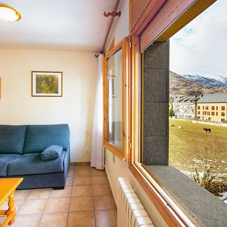 Trainera Apartment *